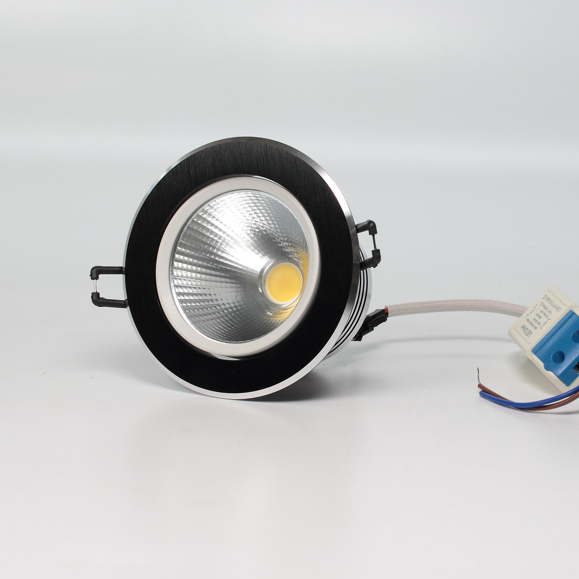Светодиодные светильники Светодиодный светильник встраиваемый 110 series black housing BW15 (10W,220V,day white)