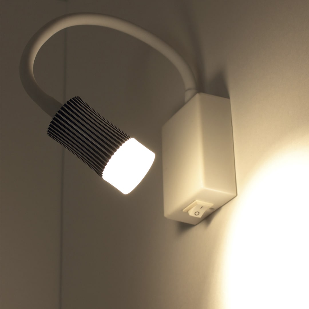 Светодиодные светильники Светильник светодиодный прикроватный DH17 (220V, 5W, warm white, белый c черным корпус)